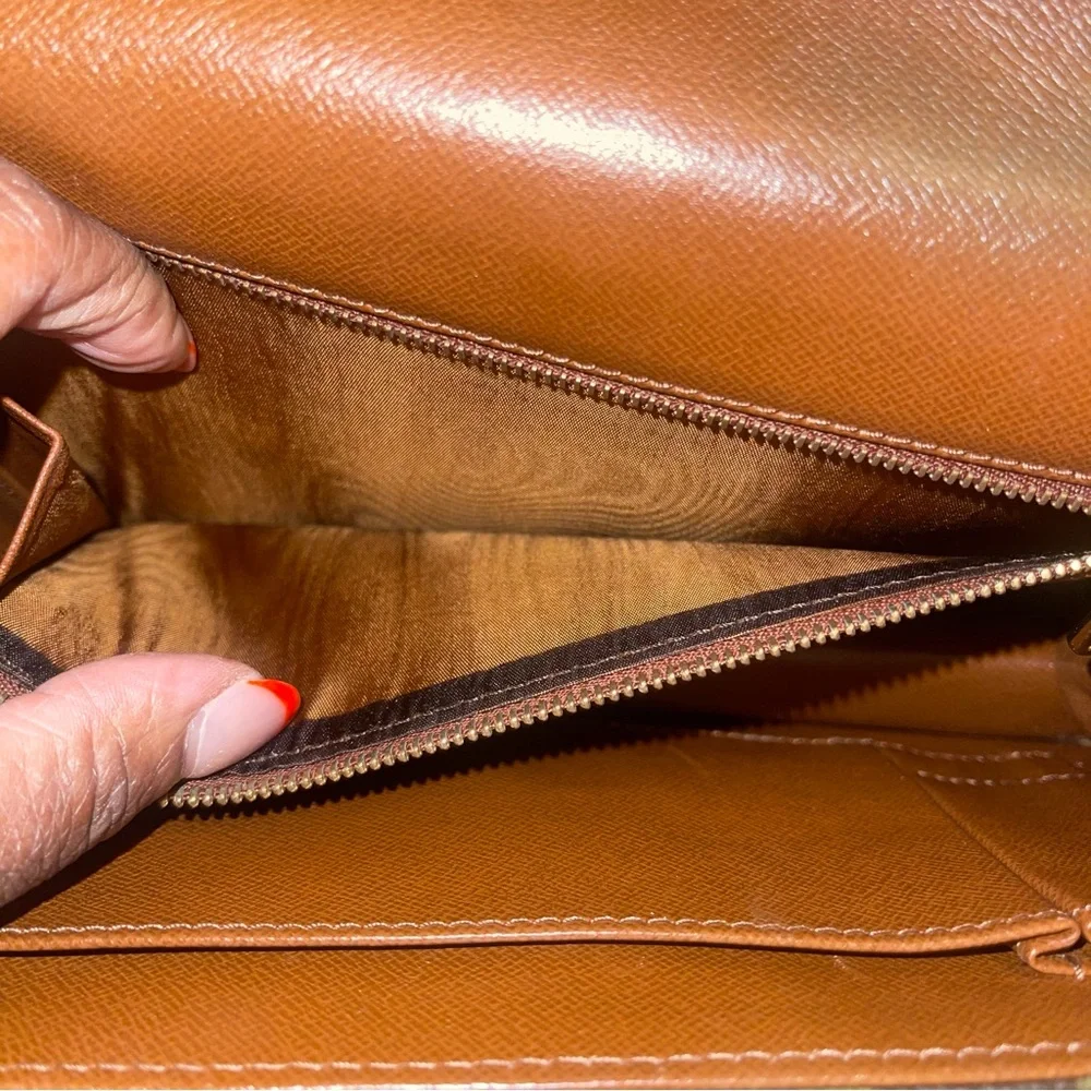 EUC Louis Vuitton Monogram Pochette Dame PM - Picture 7 of 10